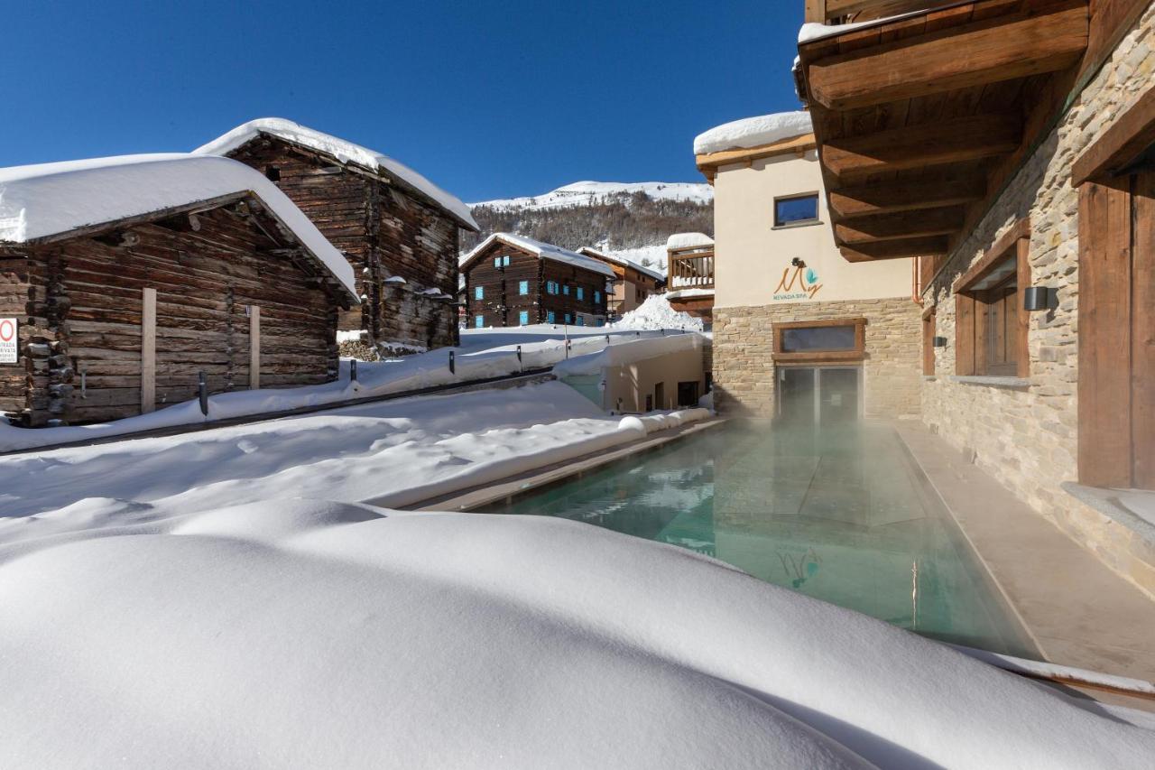 Mont Nevada - & Hotel 4*